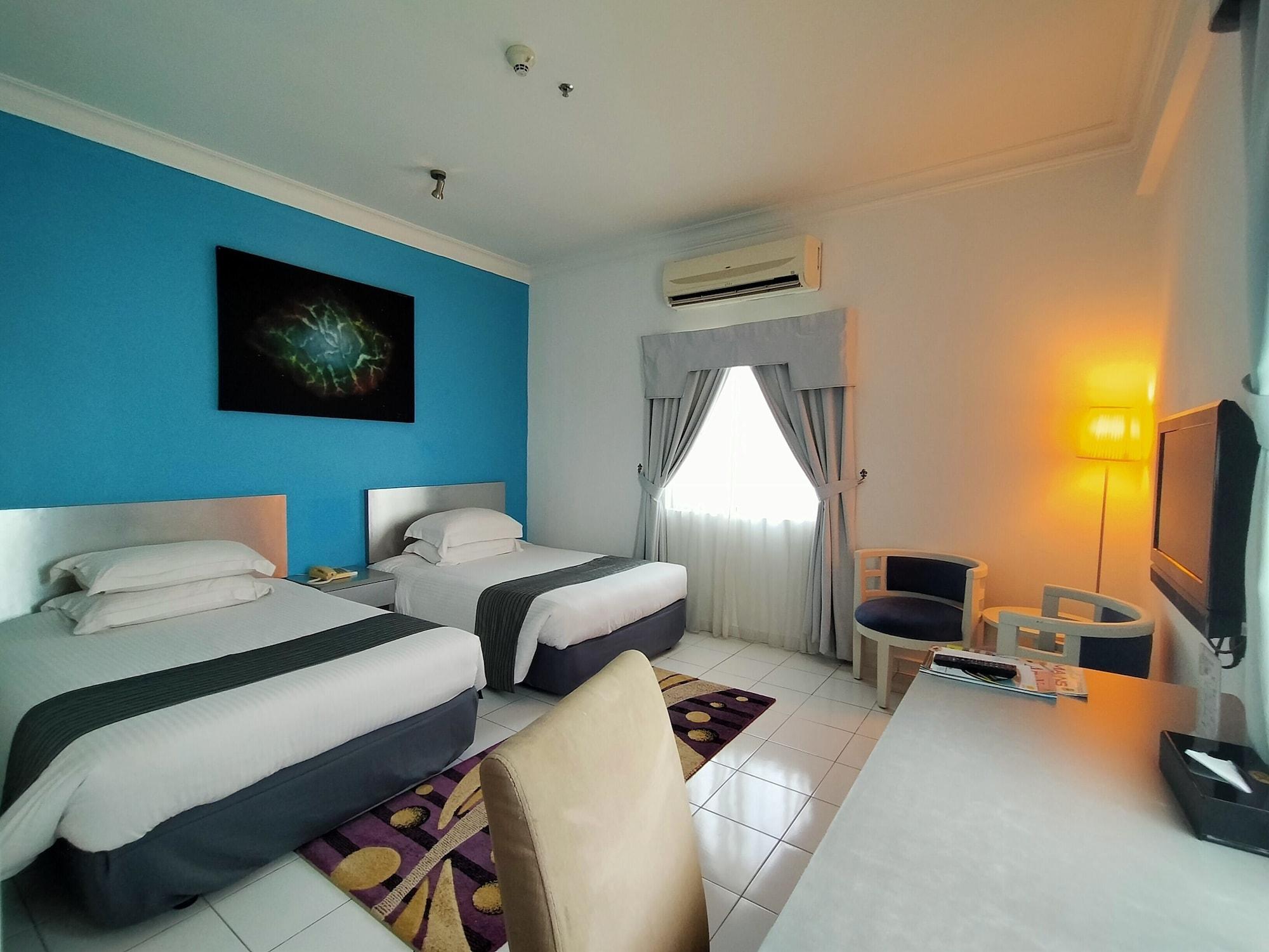 Klana Beach Resort Порт-Диксон Экстерьер фото