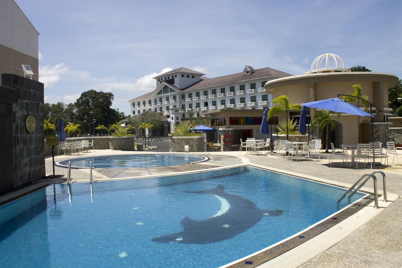 Klana Beach Resort Порт-Диксон Экстерьер фото