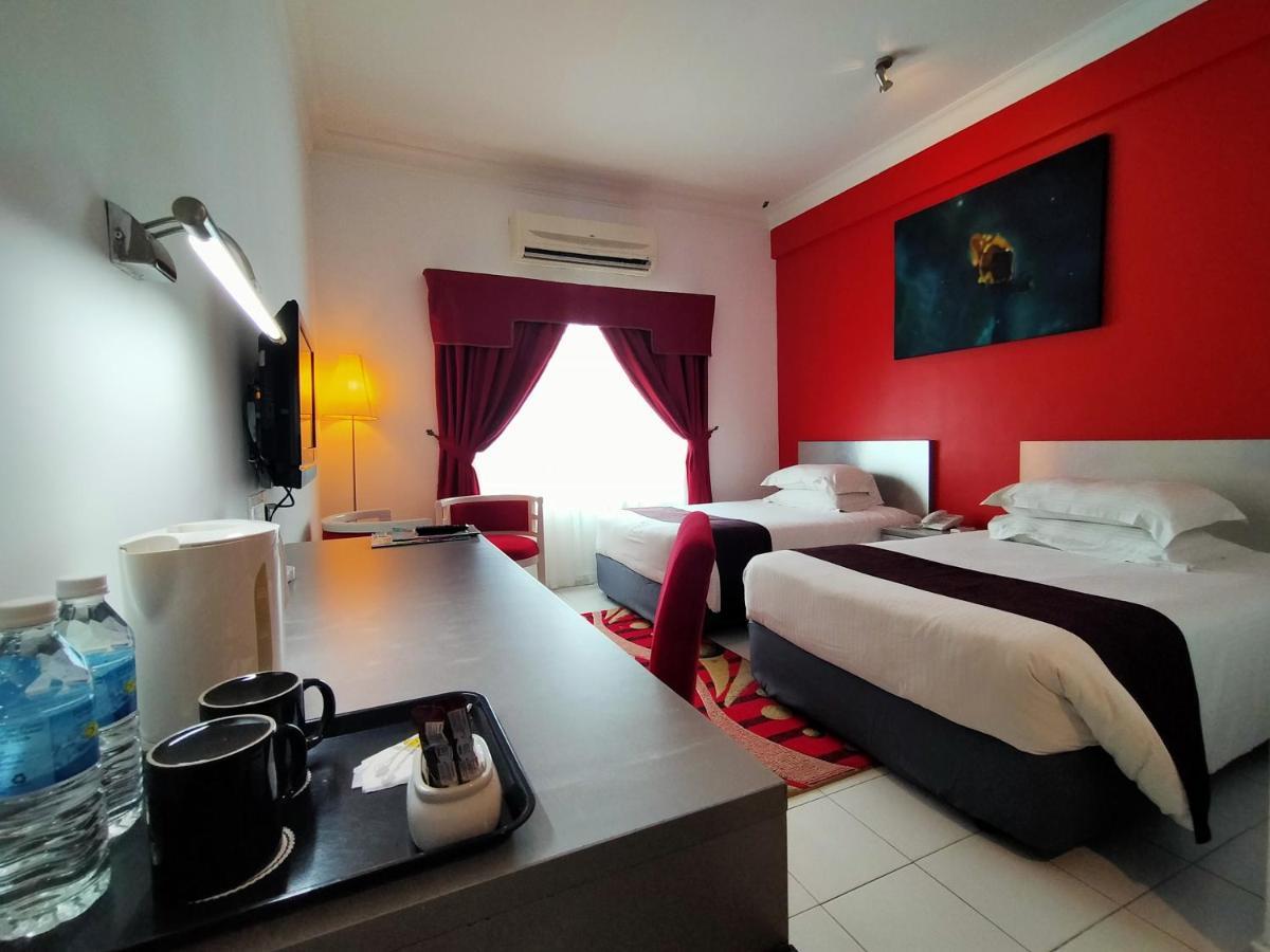 Klana Beach Resort Порт-Диксон Экстерьер фото